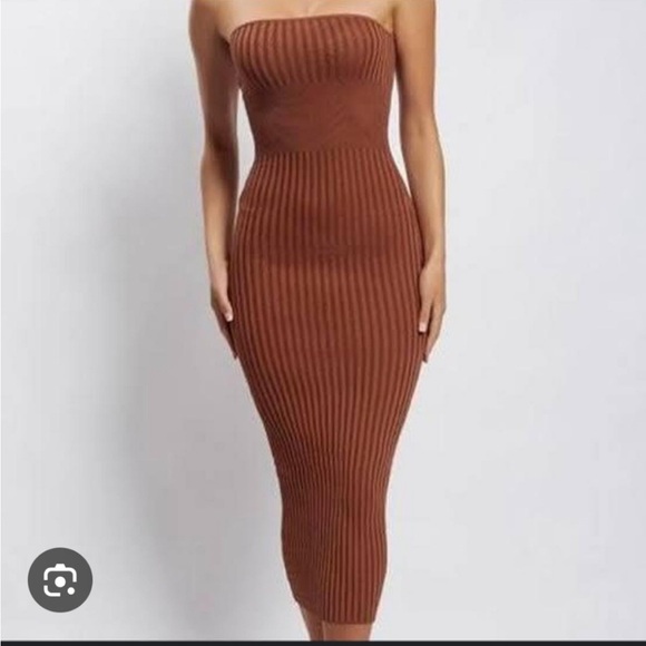 Meshki Dresses & Skirts - Meshki Kyra ribbed dress